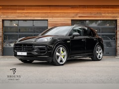 Porsche Cayenne - 3.0 S E-Hybrid 520pk | SportDesign | 22'' | Rear Seat Ent. | El.Trekh