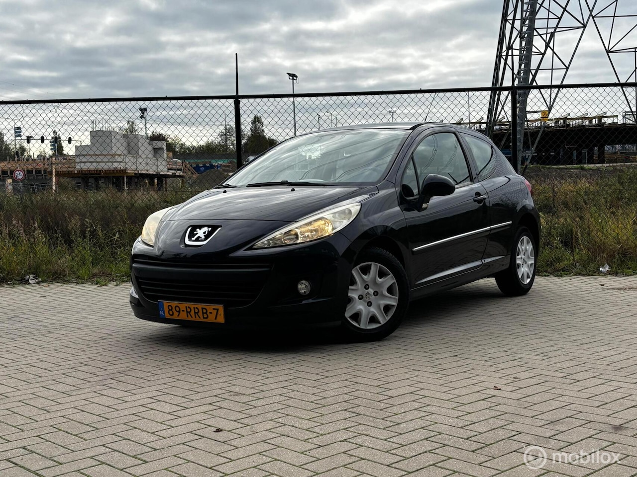 Peugeot 207 - 1.4 VTi Access 1.4 VTi Access - AutoWereld.nl