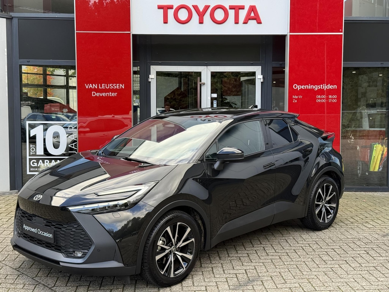 Toyota C-HR - 1.8 Hybrid 140 First Edition APPLE/ANDROID AUTO STOEL/STUUR VERWARMING NAVI CAMERA ELEK AC - AutoWereld.nl