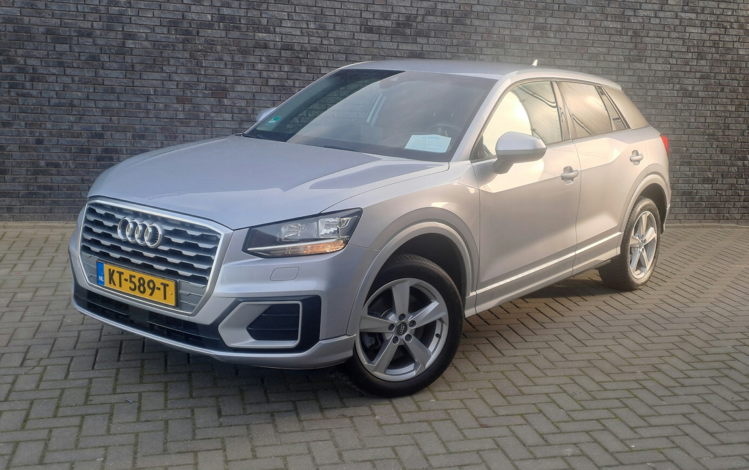 AUDI Q2