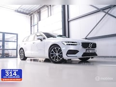 Volvo V60 - 2.0 B3 Inscription | Trekhaak | Camera | Stuur + stoel verwarming | NL auto NAP | 1e eigen