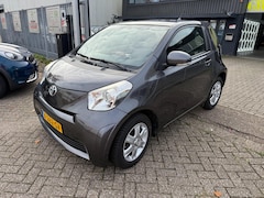 Toyota iQ - 1.0 VVTi Aspiration