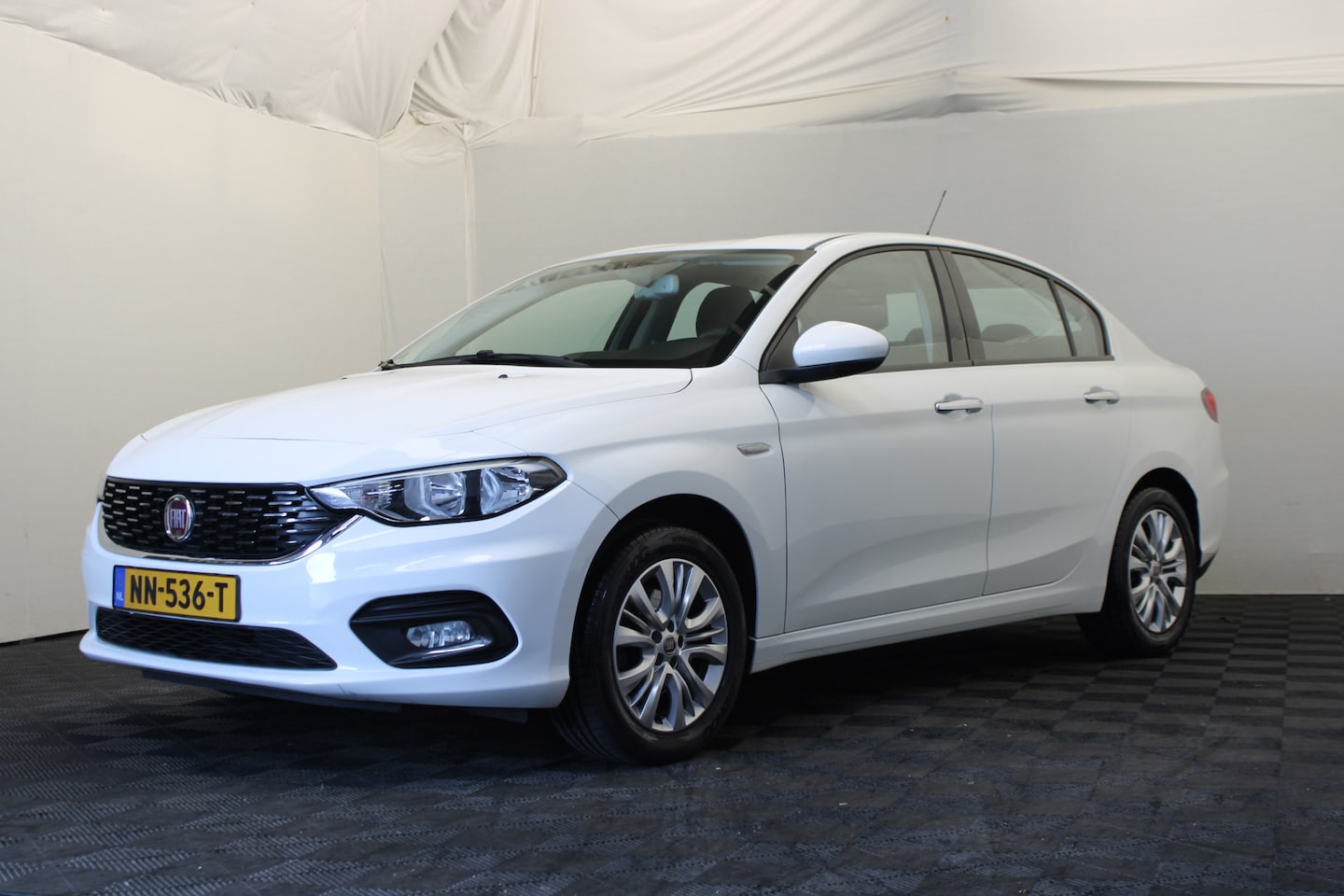 Fiat Tipo - 1.4 16V Lounge |Navi|Camera| - AutoWereld.nl
