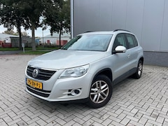 Volkswagen Tiguan - 1.4 TSI Comfort&Design 4Motion
