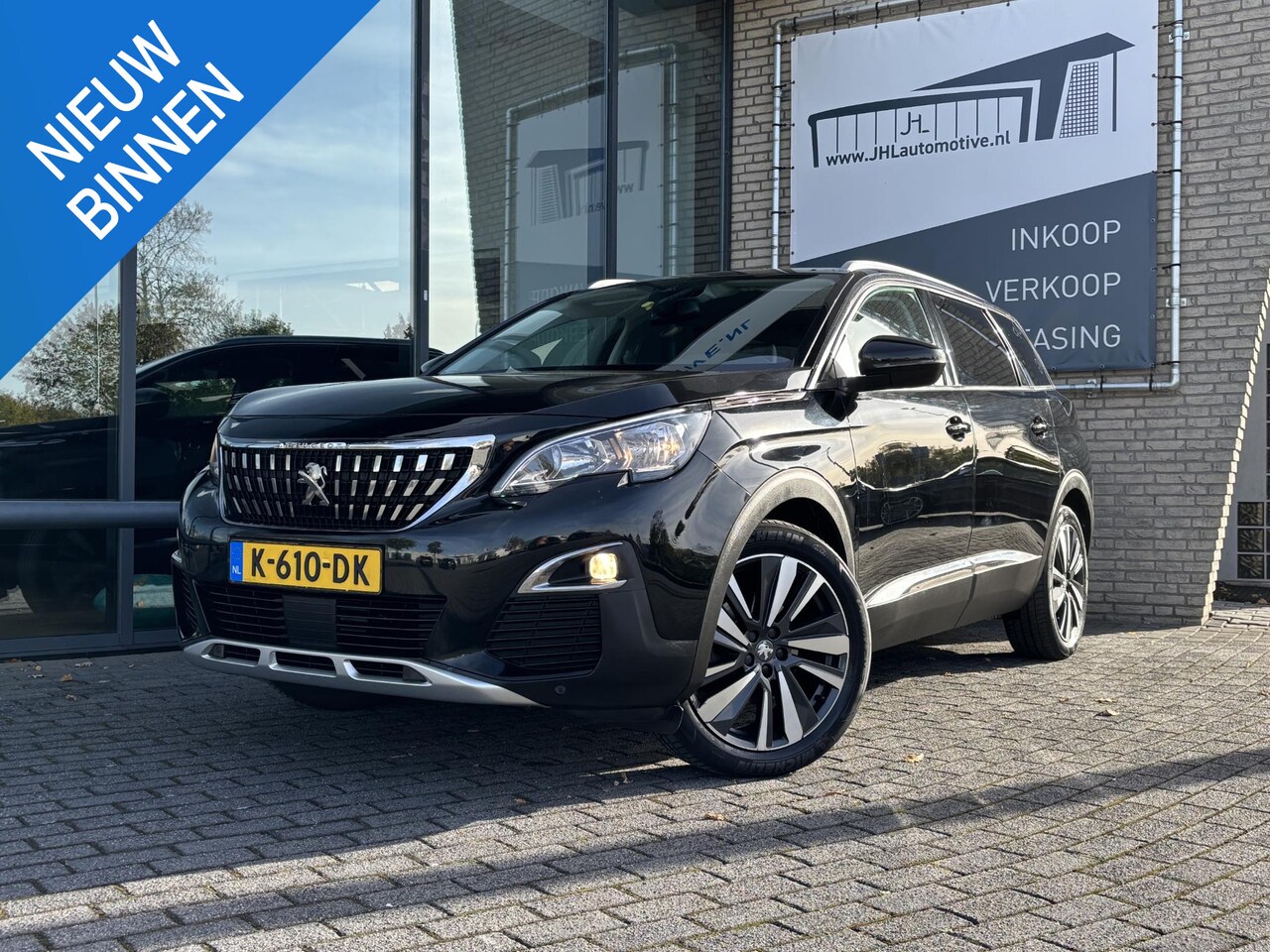 Peugeot 5008 - 1.2 PureTech*NAVI*CAM*HAAK*CRUISE*ECC*CARPLAY*7PER - AutoWereld.nl