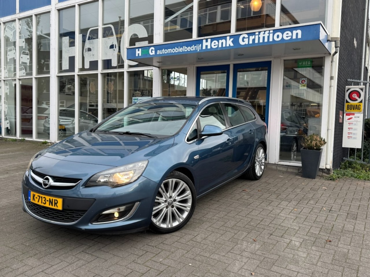 Opel Astra Sports Tourer - Sports Tourer 1.6 Turbo Sport I Automaat I Trekhaak I Navigatie - AutoWereld.nl