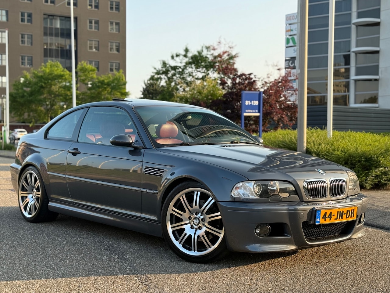 BMW 3-serie Coupé - M3 343PK+ SMG Xen.Pano.H&K.19"Rood M-SPORT - AutoWereld.nl