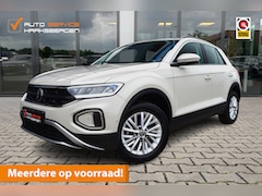 Volkswagen T-Roc - 1.5 TSI Life Business | LED | DAB | Trekhaak | Fabrieksgarantie |