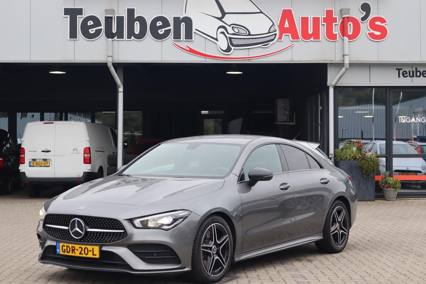 Mercedes-Benz CLA-Klasse - 250 4MATIC Premium Plus Camera, Apple Carplay, Android auto, Stoelverwarming, Climate cont - AutoWereld.nl
