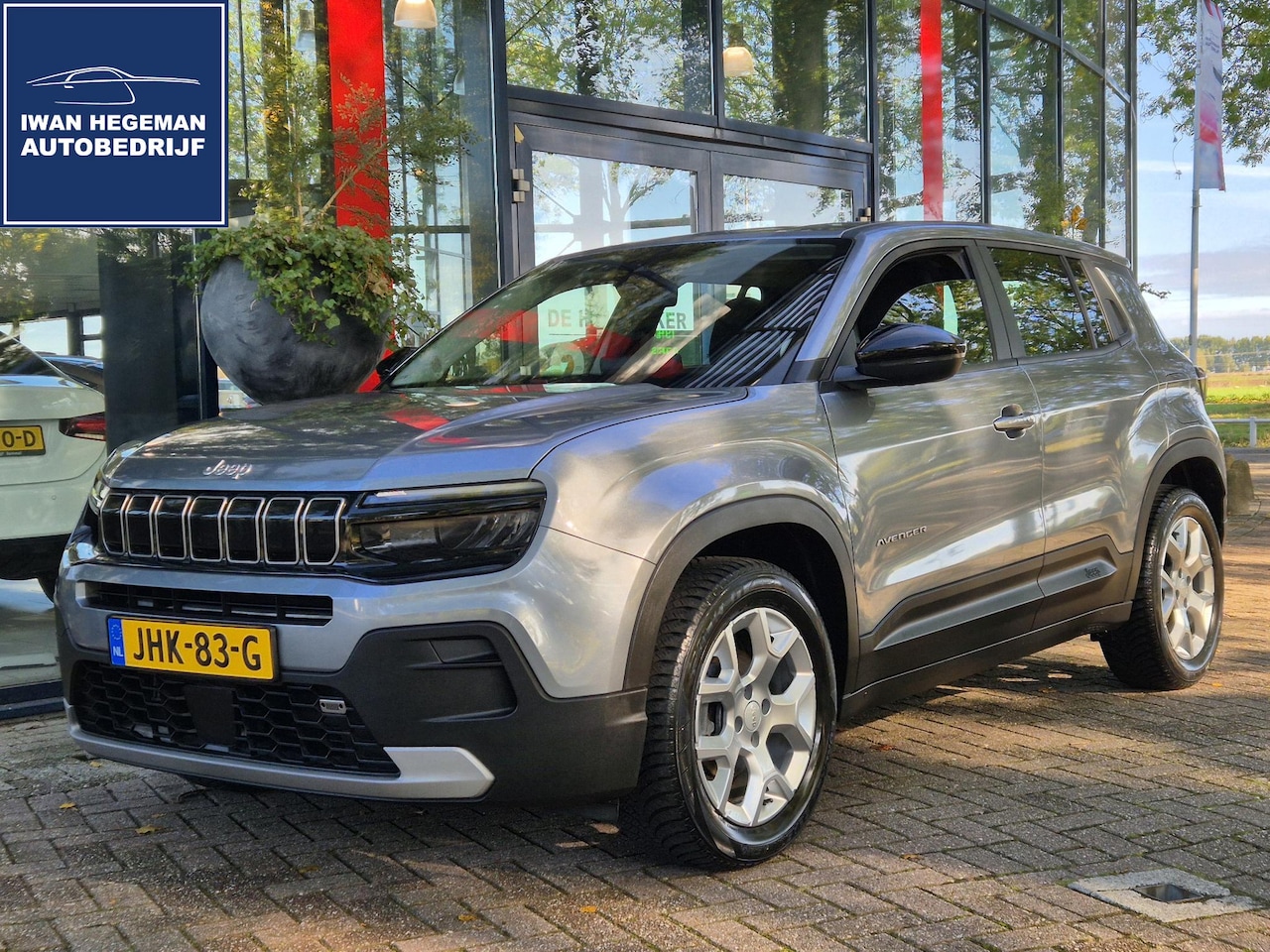 Jeep Avenger - 1.2 Altitude | Navigatie | Climate Control | Cruise Control | LM Velgen | Parkeersensoren - AutoWereld.nl