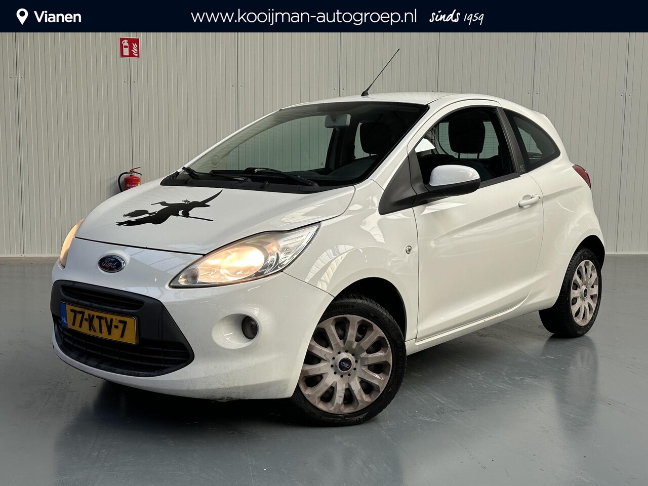 Ford Ka - 1.2 Titanium leuke auto ! word geleverd met nieuwe APK, zonder stickers mogelijk. - AutoWereld.nl