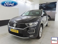 Volkswagen T-Roc - 1.5 TSI 150pk Style Half Leer Navi Digi Dash Parkeersensoren Privacy Glass Dealeronderhoud