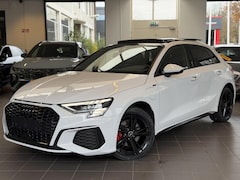 Audi A3 Sportback - 40 TFSI e 204 PK S LINE / LEDER / PANO / BLACKPACK