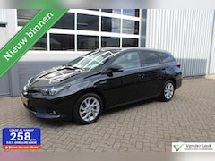 Toyota Auris Touring Sports - 1.8 Hybrid Dynamic | NL Auto Boekjes | Keyless Entry | Navigatie |