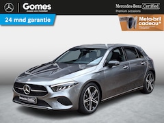 Mercedes-Benz A-klasse - 180 Star Edition Luxury | Night Pakket | Achteruitrijcamera | Sfeerverlichting | Dodehoeka
