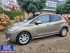 Peugeot 208 - 1.2 PureTech Style, 5deurs, navi, lm, cruise