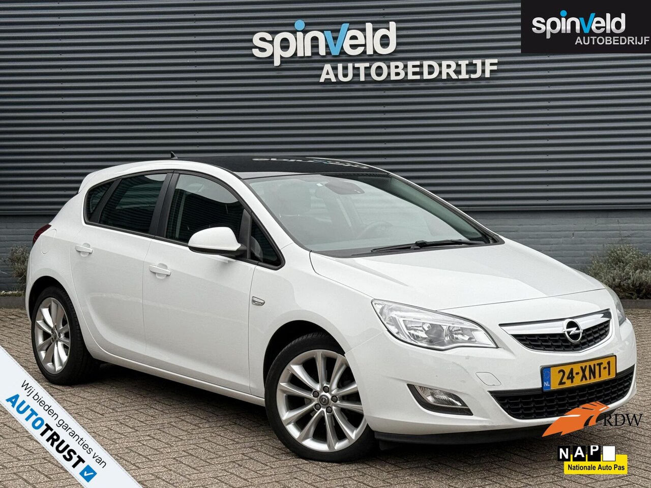 Opel Astra - 1.4 Turbo Edition BJ`12 NAP NL Navi Airco Cruise PDC - AutoWereld.nl