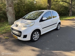 Peugeot 107 - 1.0-12V XS