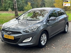 Hyundai i30 Wagon - 1.6 CRDi i-Vision 2013 Led