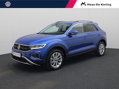 Volkswagen T-Roc - 1.5TSI/150PK Life DSG · Navigatie · Apple/Android · Camera + Parkeersensoren · Garantie to