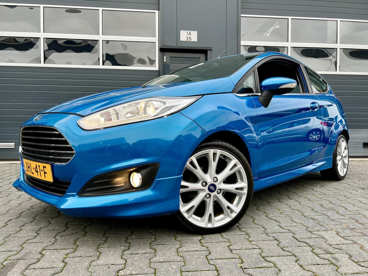 Ford Fiesta - 1.0 SPORT *ST-LINE*LEER*KEYLESS*125PK*ECC* - AutoWereld.nl