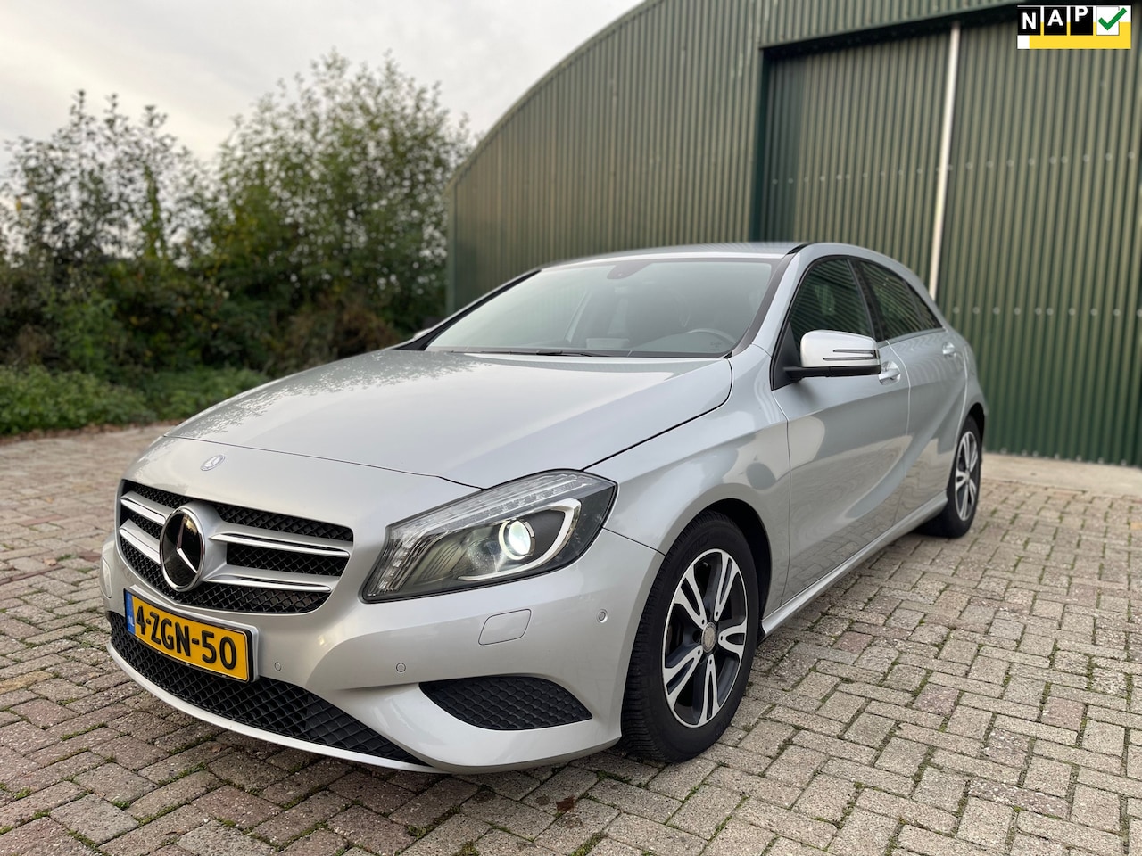Mercedes-Benz A-klasse - 180 CDI Ambition 4U3/ 100% dealeronderhouden/1e eigenaar/Xenon/Navi - AutoWereld.nl