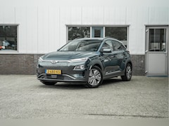 Hyundai Kona Electric - EV 64 kWh | 3-Fase lader | Adaptive Cruise | HUD | Stoel +Stuurverw |