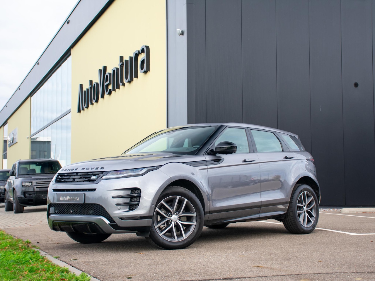 Land Rover Range Rover Evoque - 1.5 P270e PHEV AWD Dynamic SE l Facelift l Black Pack l Panorama dak l Adapt. Cruise l 360 - AutoWereld.nl