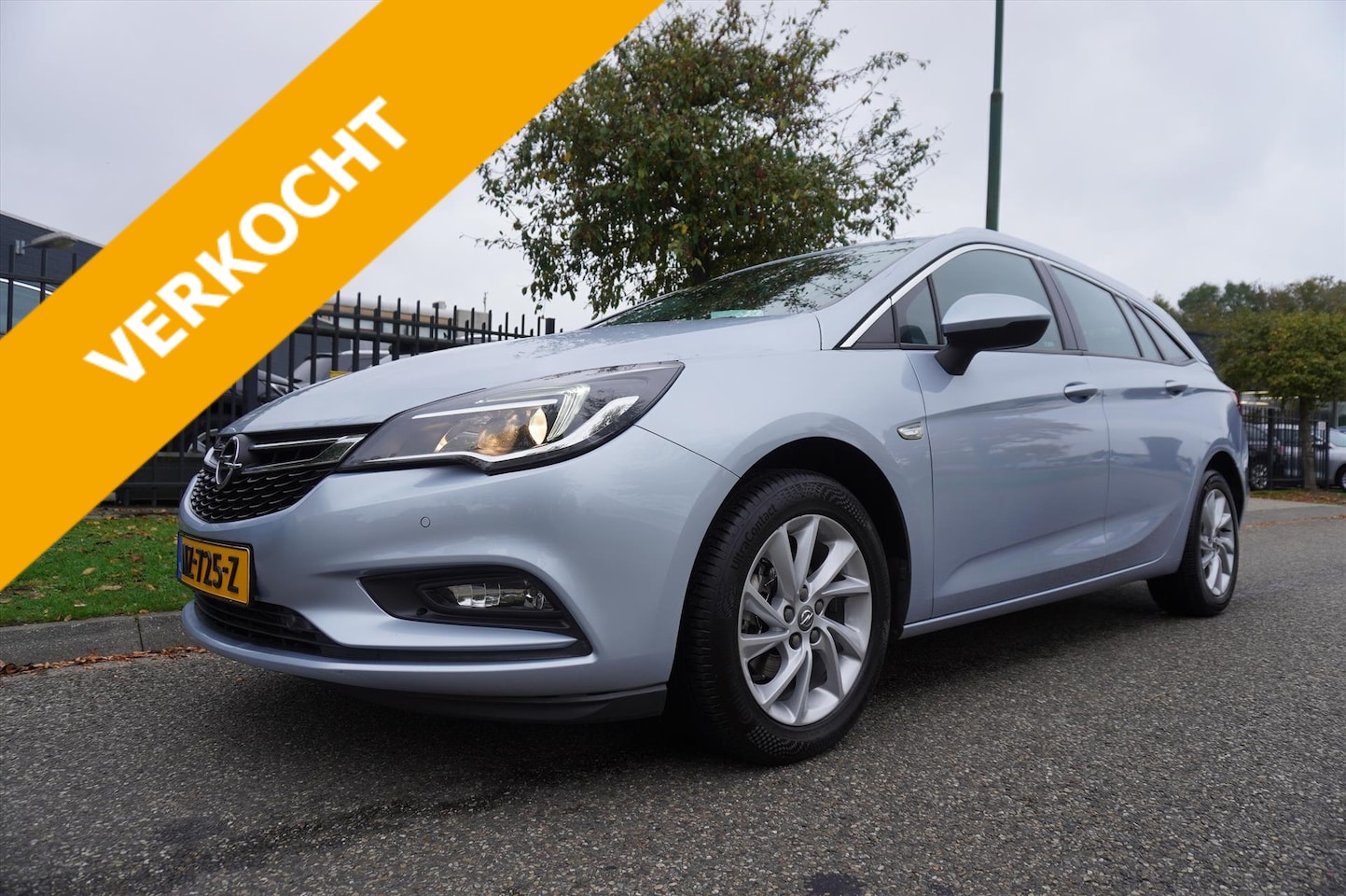 Opel Astra - 1.4 Turbo 150pk Business+ Trekhaak afneembaar - AutoWereld.nl