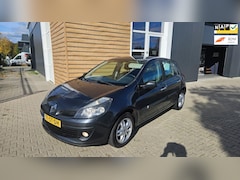 Renault Clio - 1.4-16V Dynamique Luxe