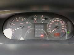 Renault Mégane - 1.6-16V Fairway