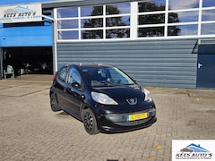 Peugeot 107 - 1.0-12V XR