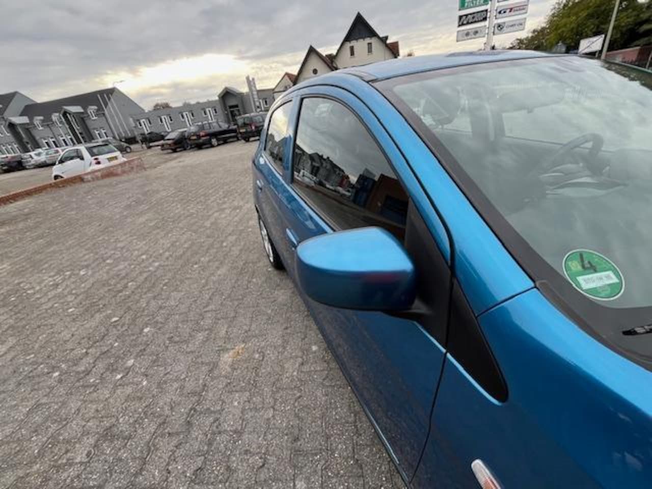 Mitsubishi Space Star - 1.2 Cool+ 1.2 cool+, nwe allseason banden , 1 jaar Bovag