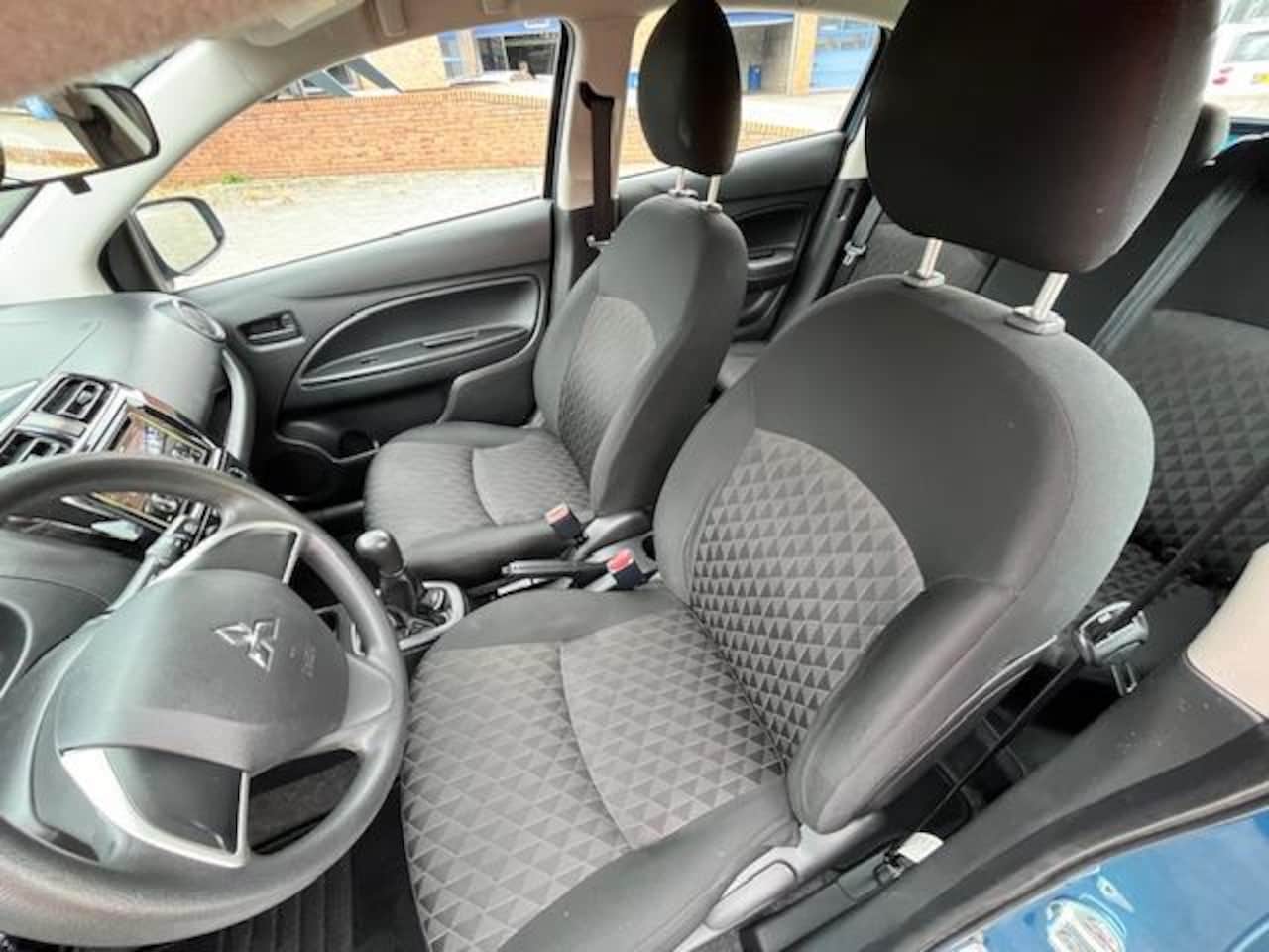 Mitsubishi Space Star - 1.2 Cool+ 1.2 cool+, nwe allseason banden , 1 jaar Bovag