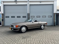 Mercedes-Benz 560 - SL Prive Collectie ( full restoration )