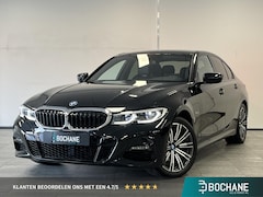 BMW 3-serie - 320e M-sport | LASER LIGHT | CARPLAY | CAMERA | LEER/ALCANTARA |