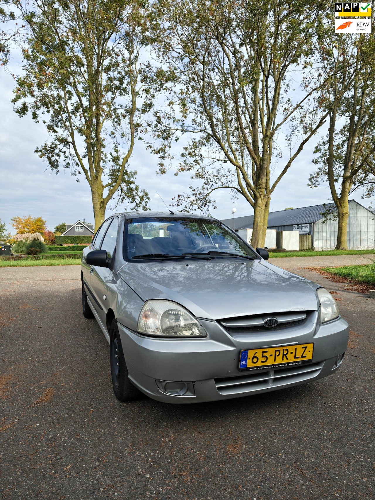 Kia Rio - 1.3 RS Visto inruil auto - rijdt goed - AutoWereld.nl