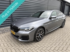 BMW 5-serie - 530e Bns Ed. Plus M-Sport Laser Pano Soh 95% 360 Camera Schuifdak