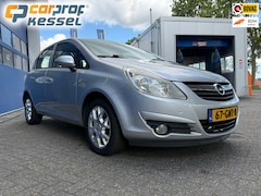 Opel Corsa - 1.4-16V Enjoy 5drs