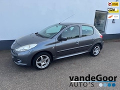 Peugeot 206 - 1.4 XS, '10, 5-drs, airco, trekhaak. in een keurige staat