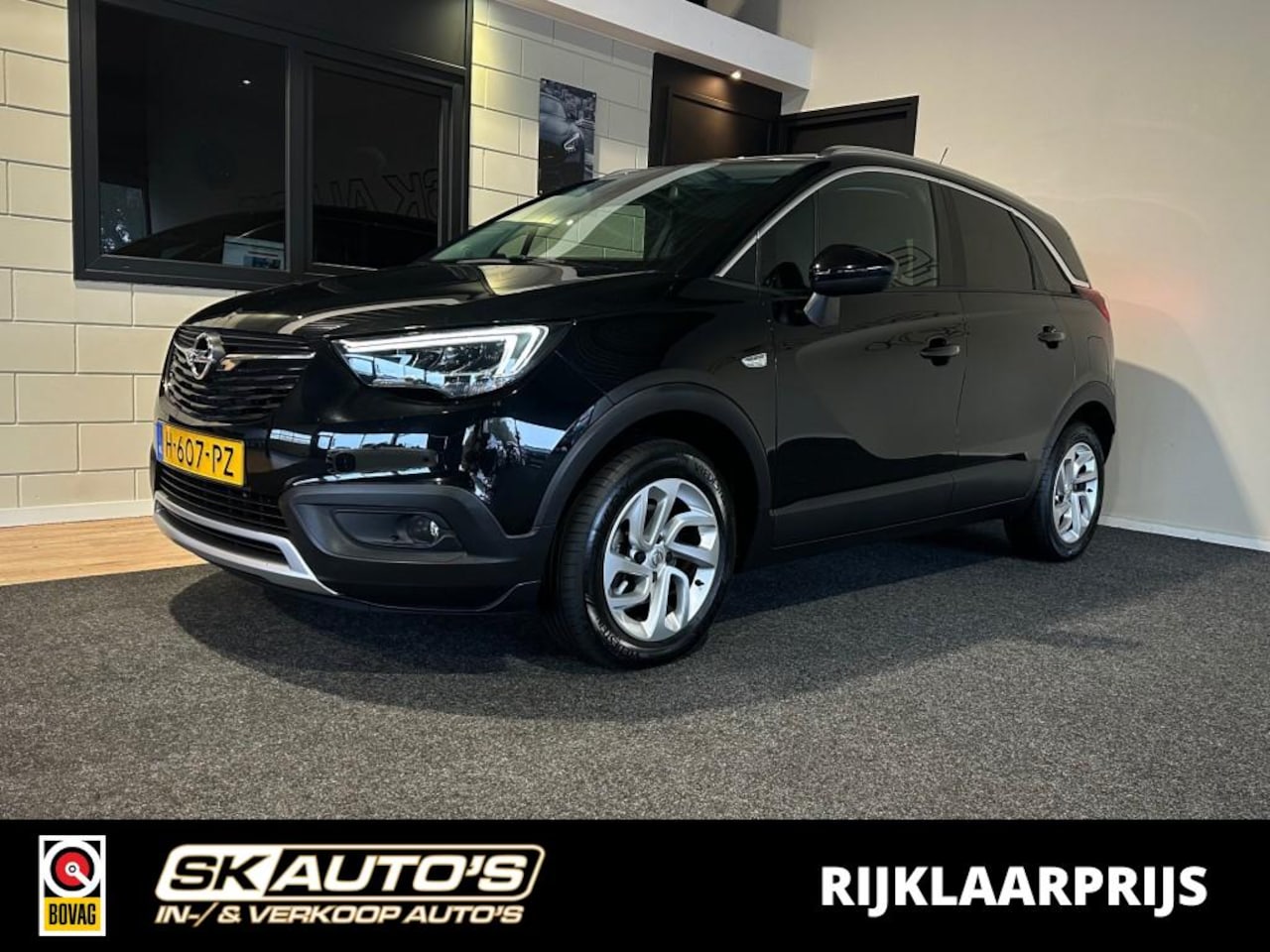 Opel Crossland X - 1.2 T. INNOVATION l 1STE EIG l DEALERONDER l LED l CLIMA l 110PK l - AutoWereld.nl