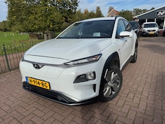 Hyundai Kona - EV Premium 64 kWh Afn. Trekhaak Navigatie Stoelverwarming Led