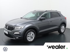 Volkswagen T-Roc - 1.0 TSI Style | 110 PK | Climate control | Navigatiesysteem | Adaptive cruise control |