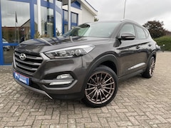 Hyundai Tucson - 1.6 GDi Premium | Dealer onderhouden, Navigatie, Cruise control, Camera + Parkeersensoren,