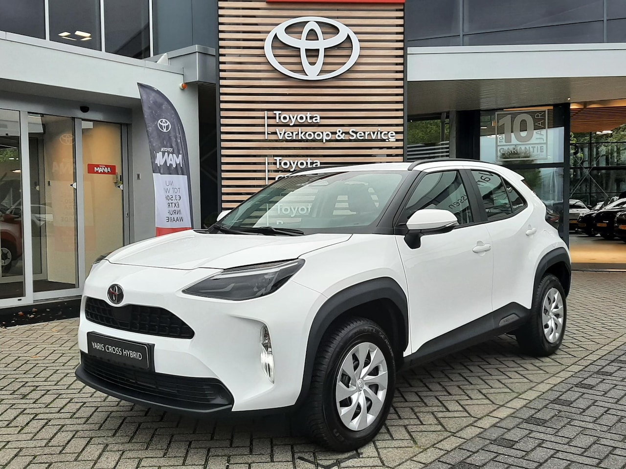 Toyota Yaris Cross - 1.5 Hybrid 130 Business ALL-SEASON STOELVERW APPLE/ANDROID AD-CRUISE CAMERA DAB+ - AutoWereld.nl