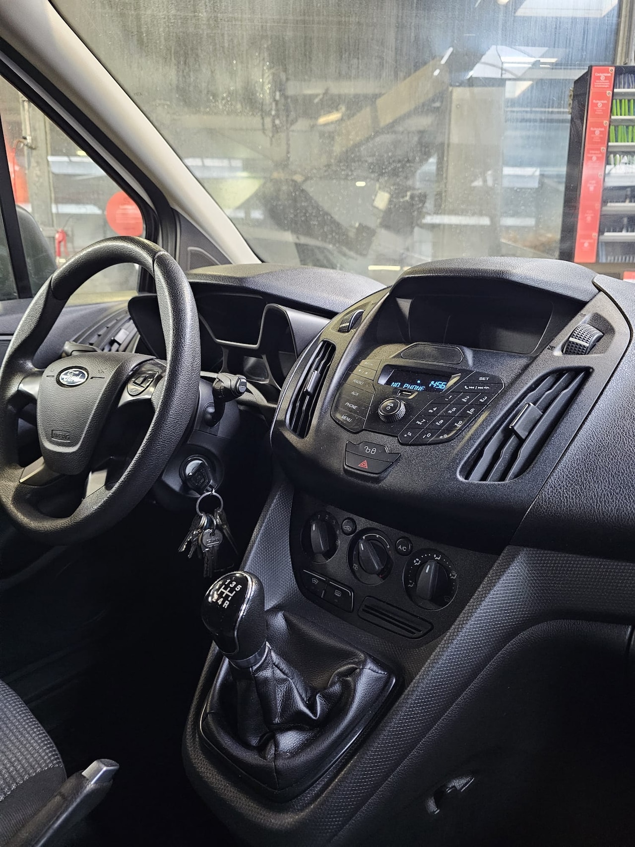 Ford Transit Connect - 1.6 TDCI L2 Trend - AutoWereld.nl