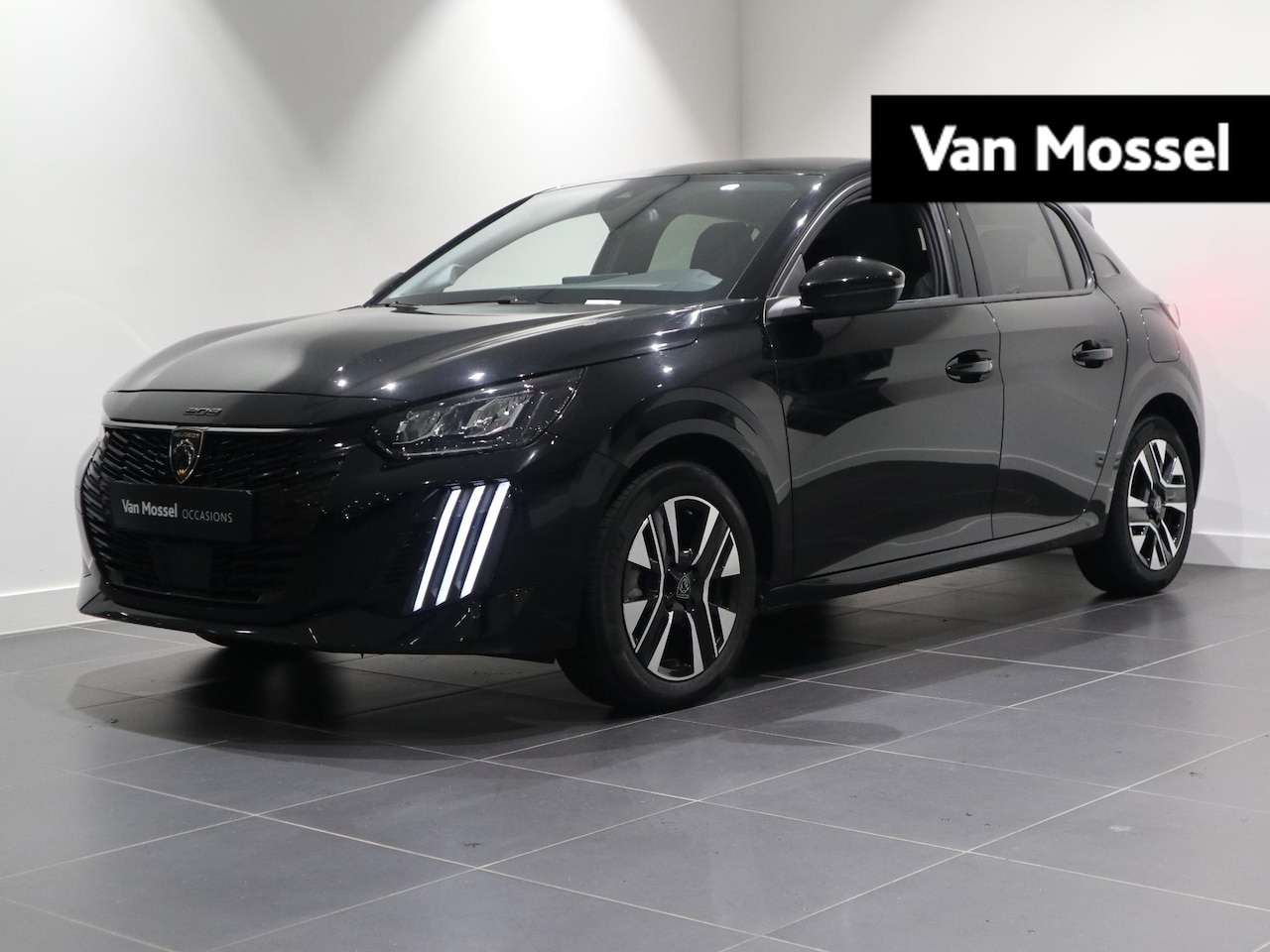 Peugeot 208 - Hybrid Allure - STOELVERWARMING - NAVIGATIE - CAMERA - AutoWereld.nl