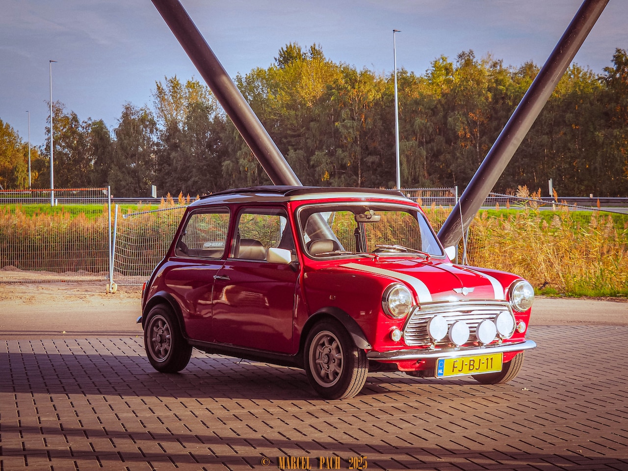 Austin Mini - 1000 Mayfair cooper uitgevoerd - AutoWereld.nl