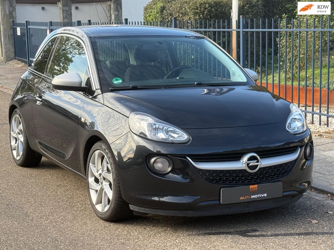 Opel ADAM - 1.4 Jam 2014 airco / cruise / stoelverwarming - AutoWereld.nl