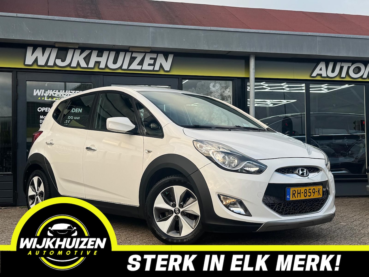 Hyundai ix20 - 1.6i i-Catcher Crossline Automaat Speciale Uitvoering !!! - AutoWereld.nl